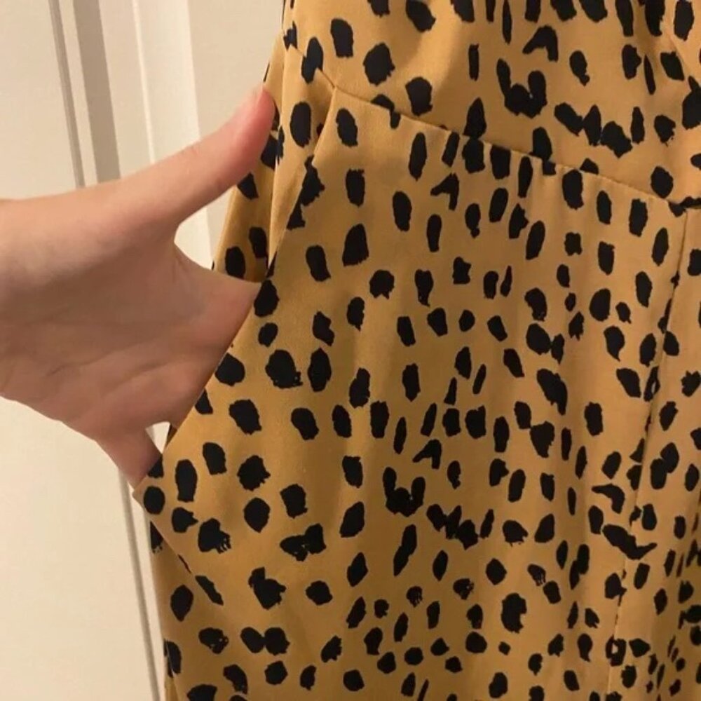 FLASH SALE! 🐆 Cheetah Print Jumpsuit! - Picture 4 of 11